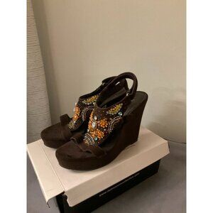 BCBG wedges
